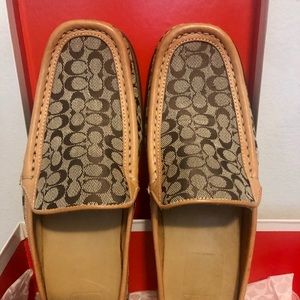 Authentic Vintage Coach Loafers Size 9